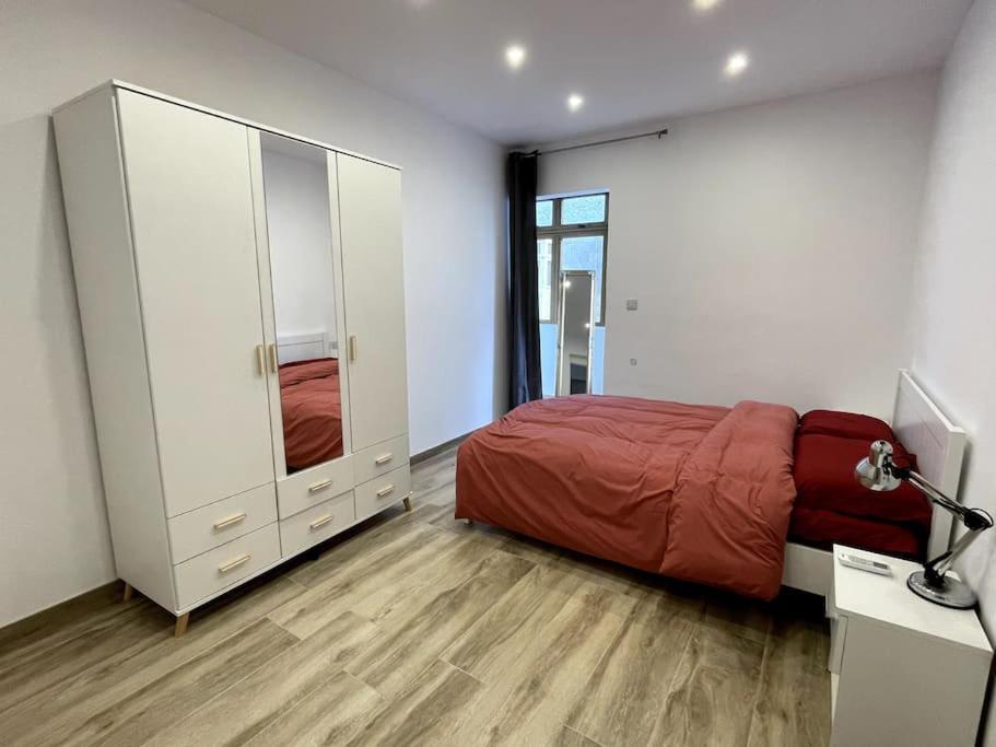 Brand New Appartement Of Two Bedrooms In スリーマ エクステリア 写真
